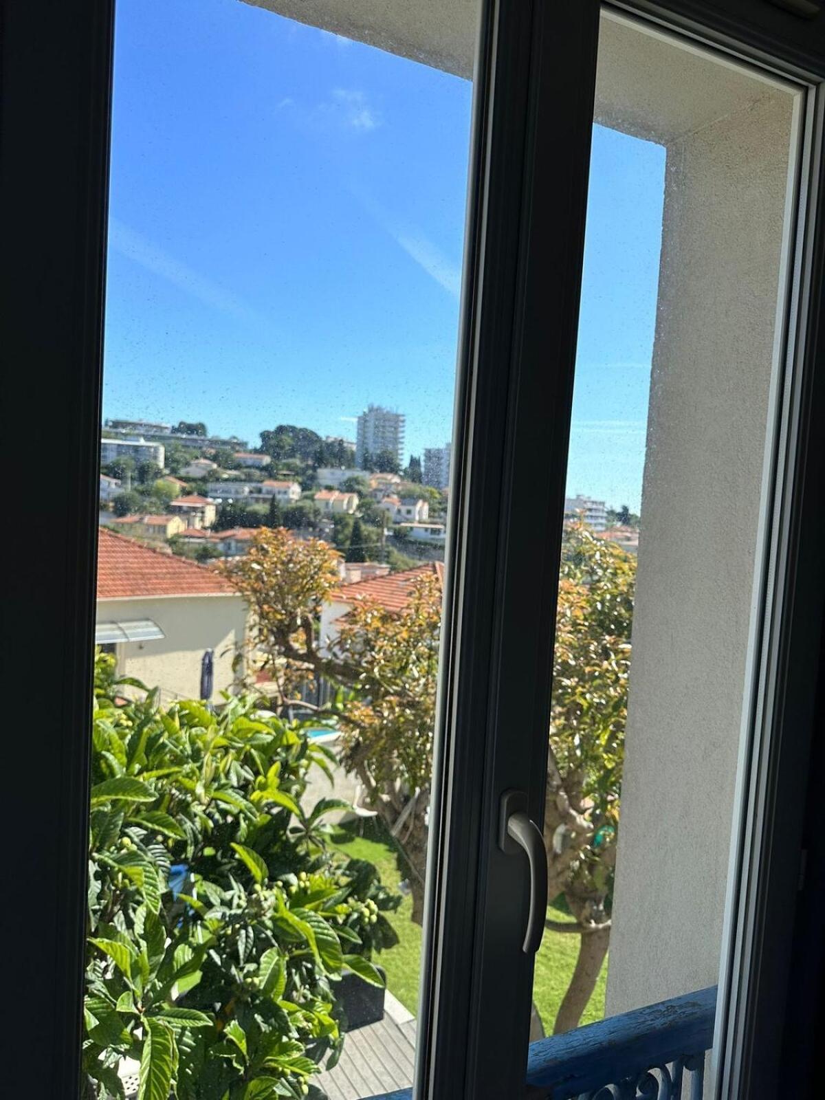 Appartement Dans Villa Roi Soleil 앙티브 외부 사진