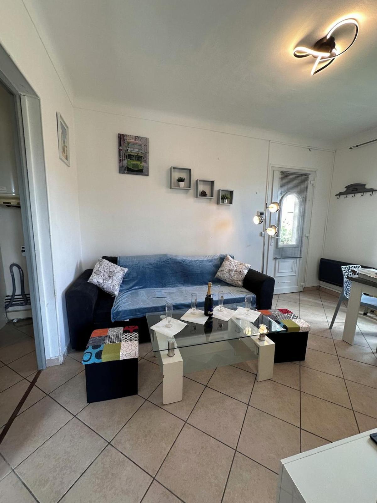 Appartement Dans Villa Roi Soleil 앙티브 외부 사진